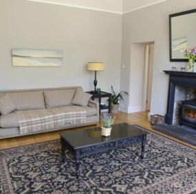 A1 Group - Walls Decorating